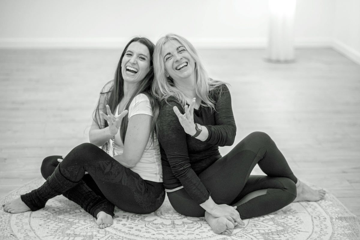 Beatrice Morello e Simona Anselmetti - Yoga a Milano, zona NoLo